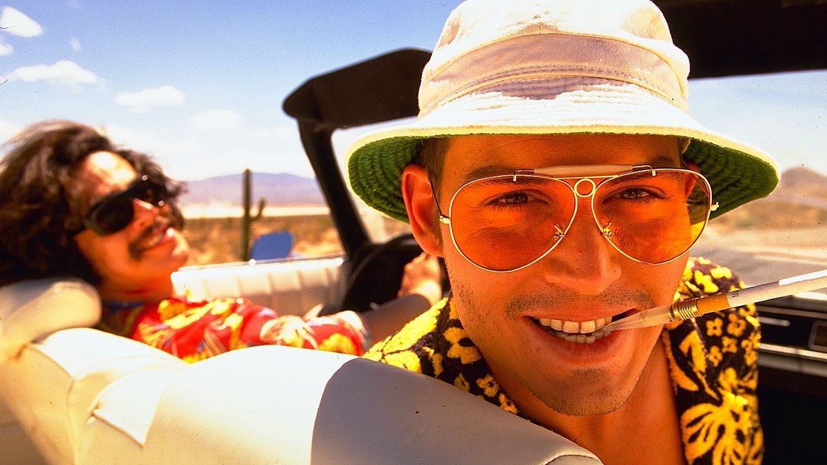 Johnny Depp và 9 bộ phim đáng xem của tài tử điện ảnh này fear-and-loathing-in-las-vegas-1200-1200-675-675-crop-000000