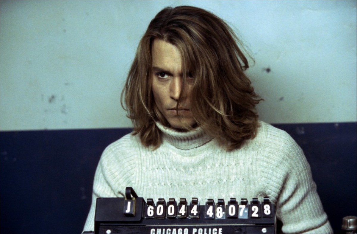 Johnny Depp và 9 bộ phim đáng xem của tài tử điện ảnh này blow-2001-03-g